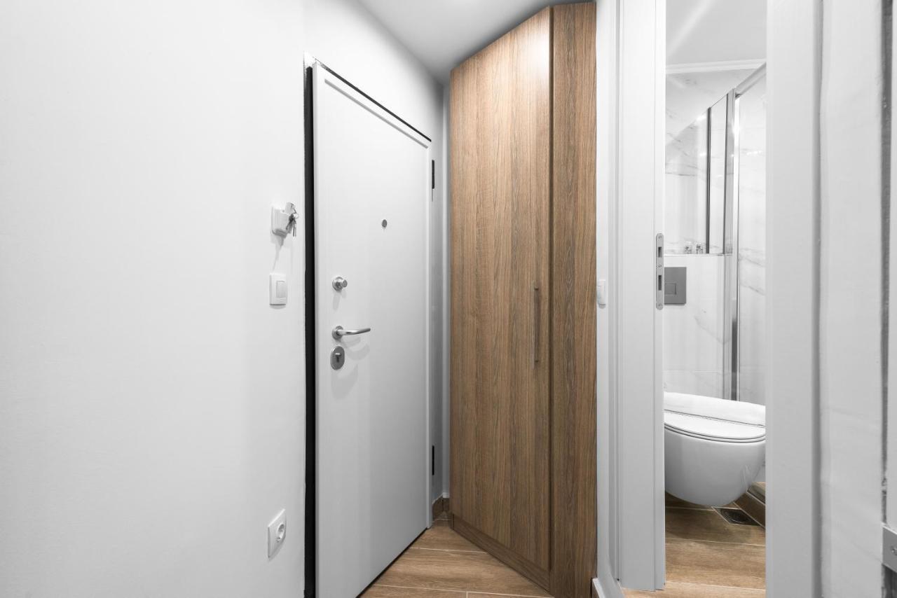 Penthouse Level 9, Nilie Hospitality Mgmt Lägenhet Thessaloníki Exteriör bild